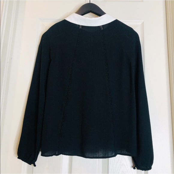 Zara XS black top with white collar - Picture 6 of 6